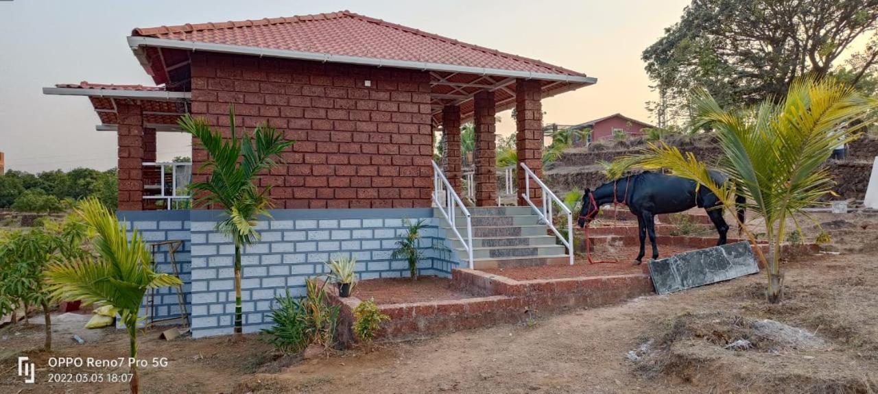 Mars Jungle Adventure Stud Farm With Private Jacuzzi Villa Narsinge Exterior foto
